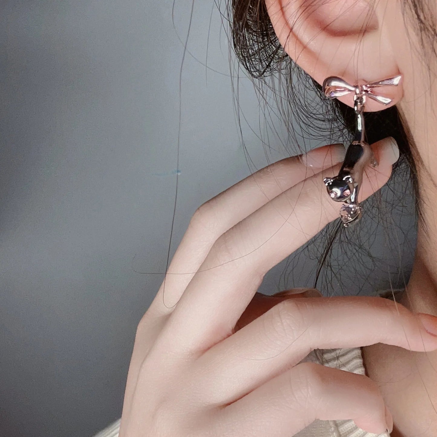 Dangling Kitten Earrings