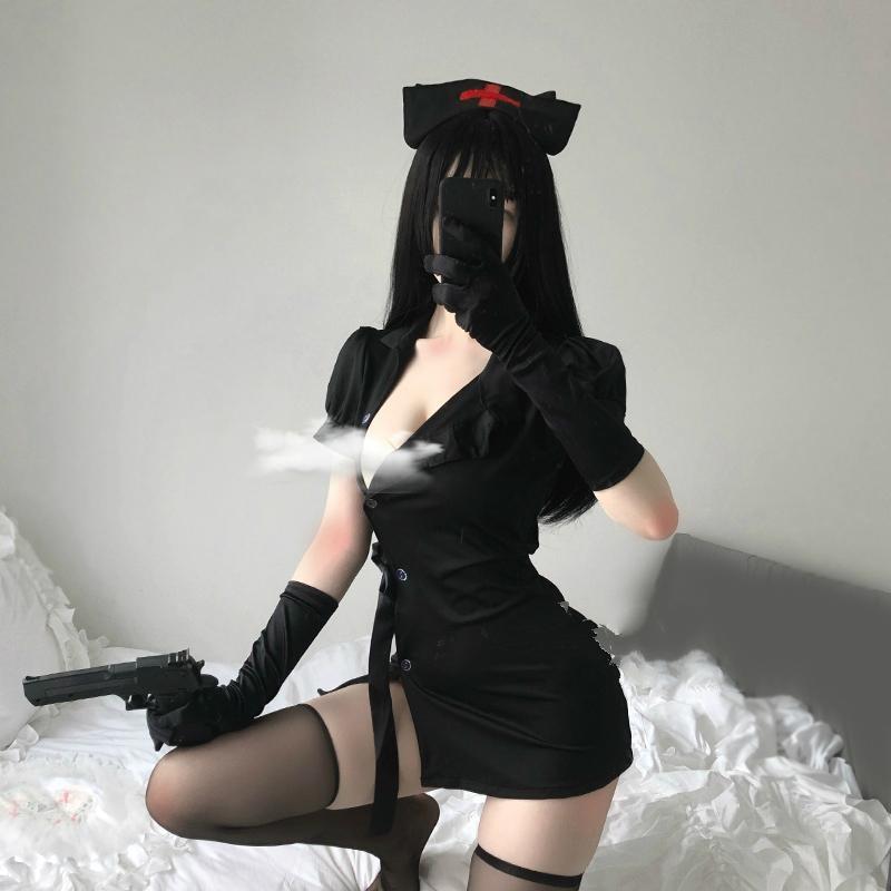 Gothic Nurse Cosplay