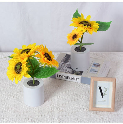 Light-Up Sunflower Desk Lamp