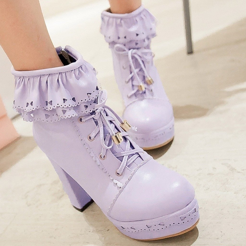 Ruffled Lace Booties